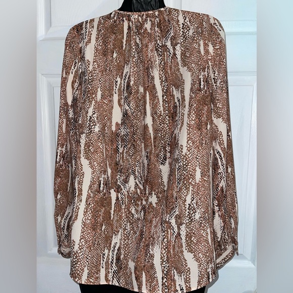 Nine West Snake Print Blouse Button Down - Size Small - Picture 5 of 6
